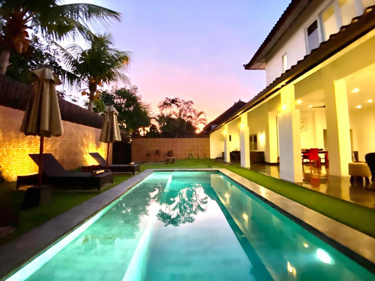 Villa Julia | Heart Of Seminyak | 350M Beach Eksteriør billede